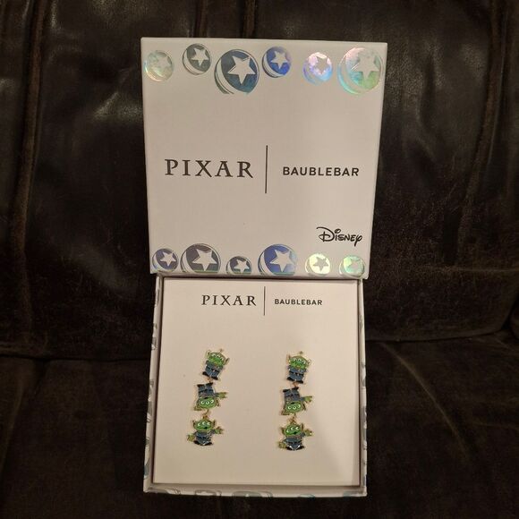 Disney Pixar BAUBLEBAR Toy Story Aliens Claw Machine Drop Earrings - Picture 5 of 7
